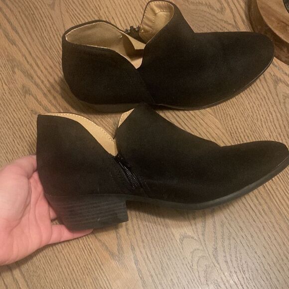 Unr8ed booties size 8​ - Picture 7 of 8